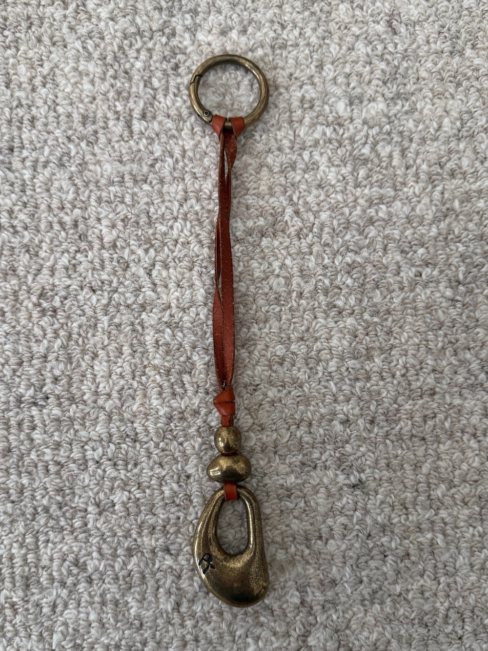 Parker Thatch Stacked Pebble bag charm cognac
